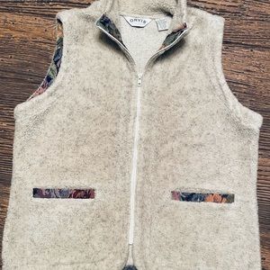 Orvis ladies large Vest
